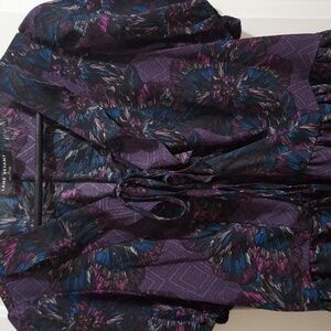 Lane‎ Bryant blouse short  sleeve size 16 purple